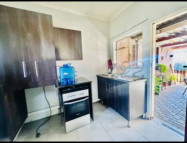 3 BEDROOM HOUSE FOR SALE IN VANDERBIJLPARK SE 2